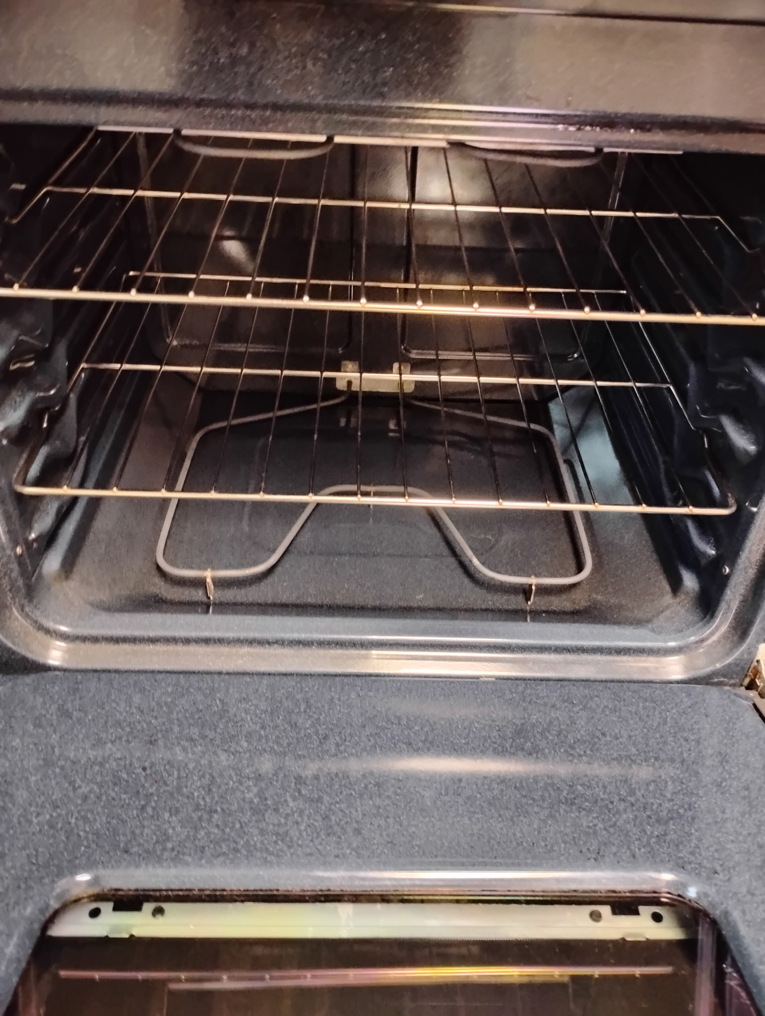Oven after cleaning