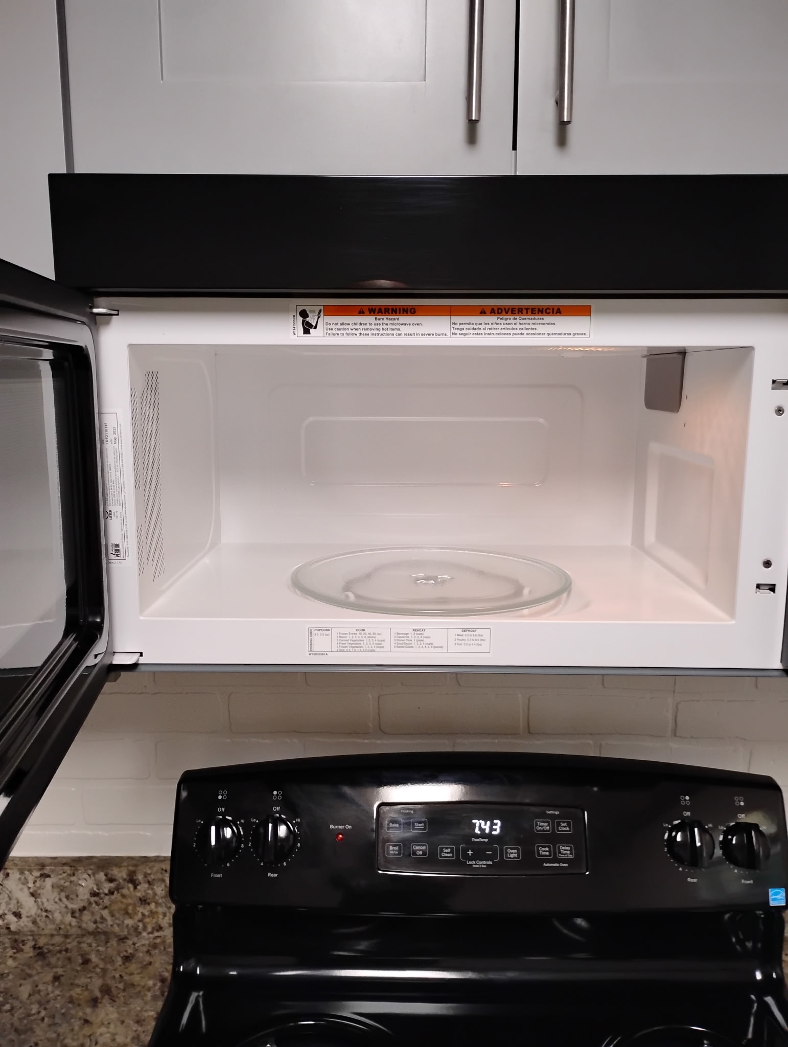 Microwave after cleaning